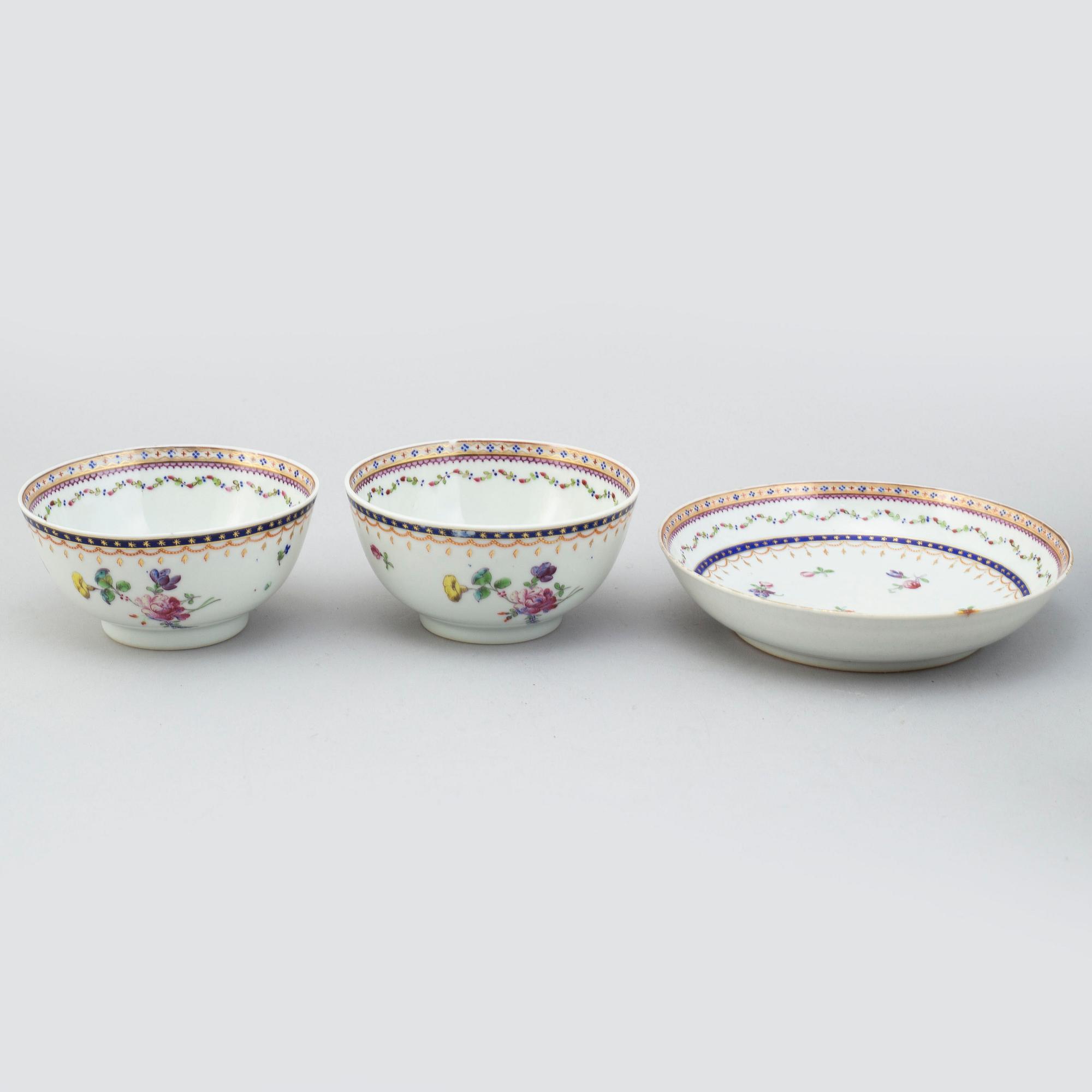 Six (4+2) cups with five (5+1) saucers, and three blue and white bowls, Qing dynasty, Qianlong (1736-95).