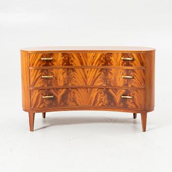 Axel Larsson, Chest of drawers, Swedish Modern, AB Svenska Möbelfabrikerna, Bodafors, 1940s.