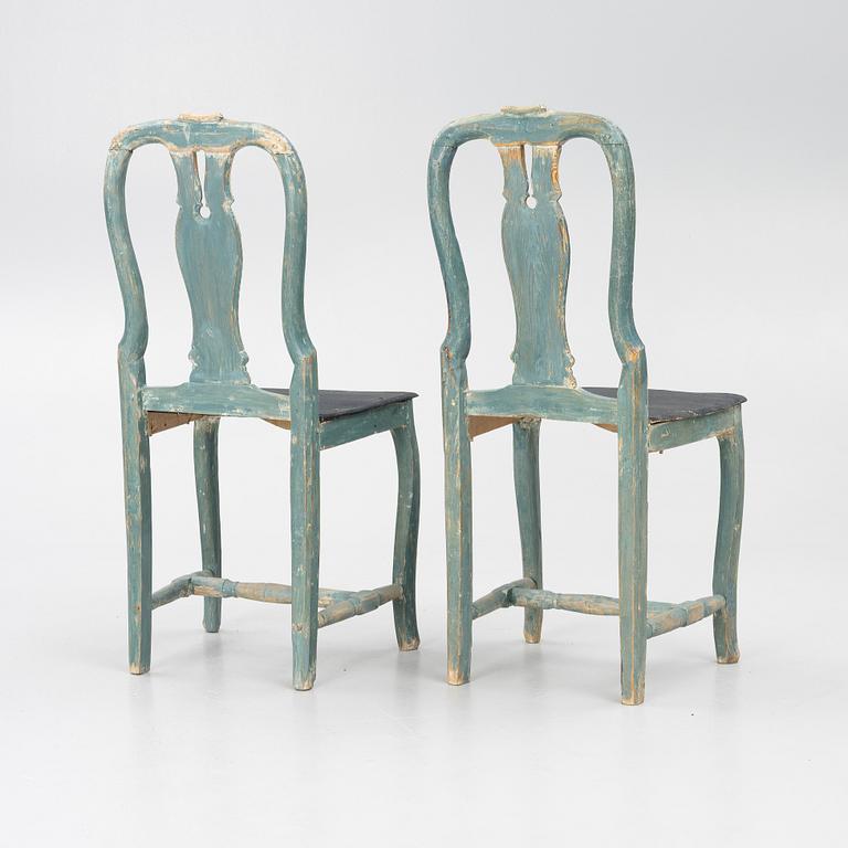 A pair of polychrome-painted folk art chairs from Järvsö, Hälsingland, late 18th/early 19th century.