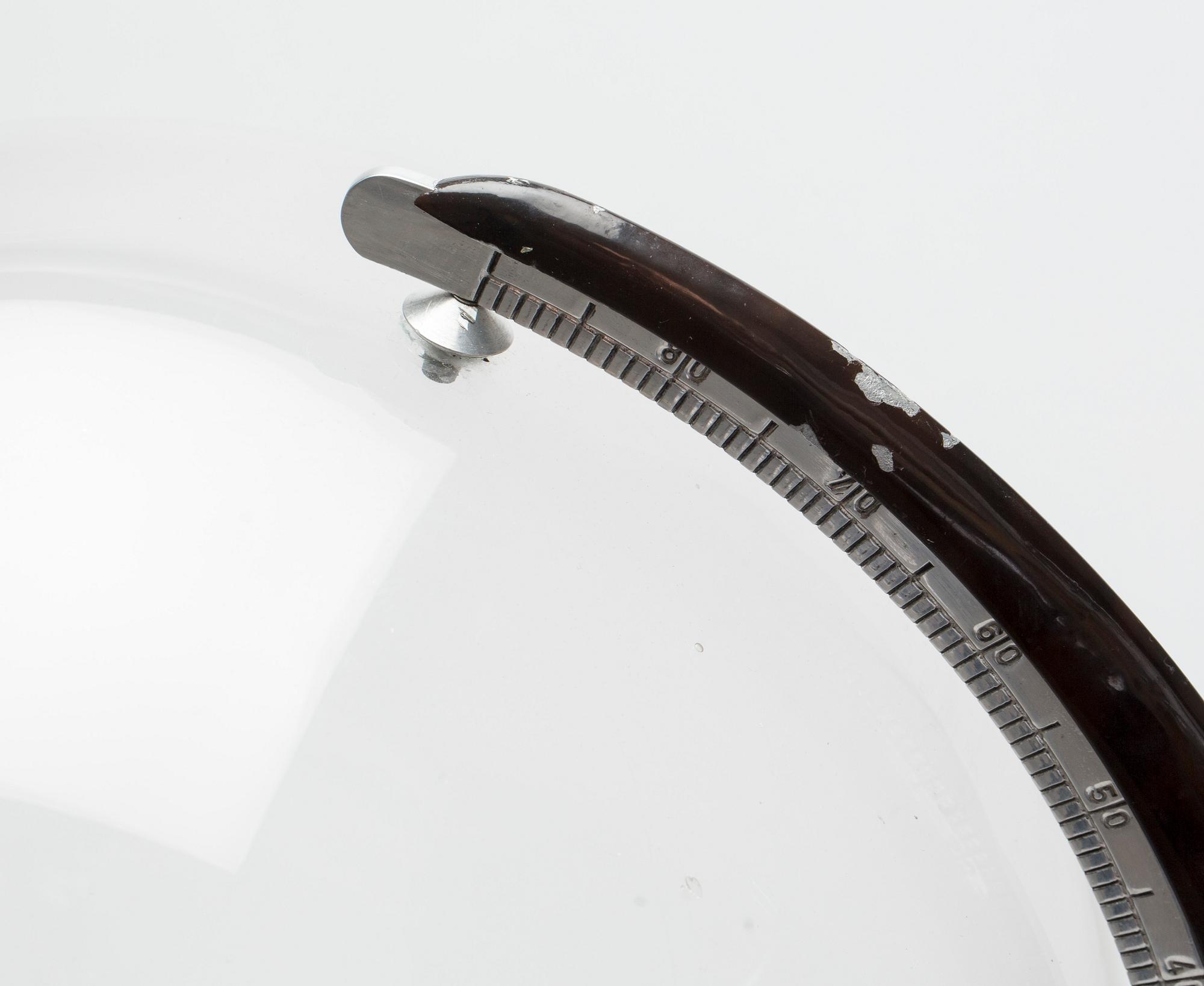 BORDSLAMPA, 1900-talets mitt.