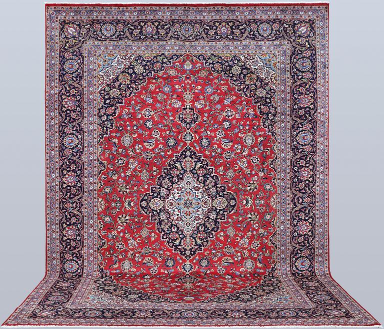 A Keshan carpet, 415 x 296 cm.