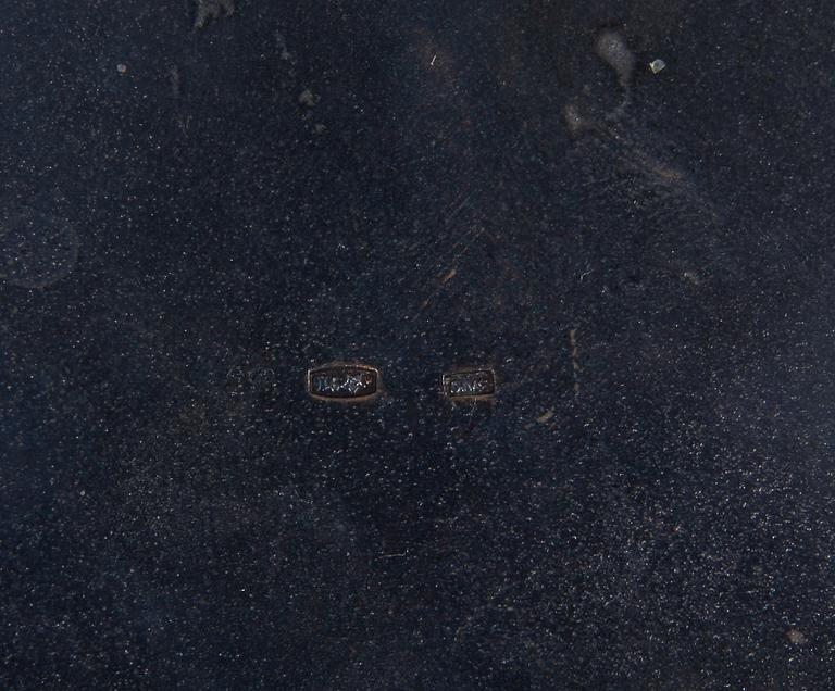 STÄLL MED KOPPAR OCH FLASKA, emalj och silver, Sovjetryska stämplar. 1900-tal.