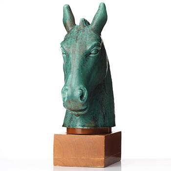 Gunnar Nylund, a stoneware sculpture of a horse's head, Rörstrand 1940's.