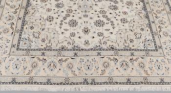 Matta, Nain part silk s.k 9LAA, ca 307 x 198 cm.