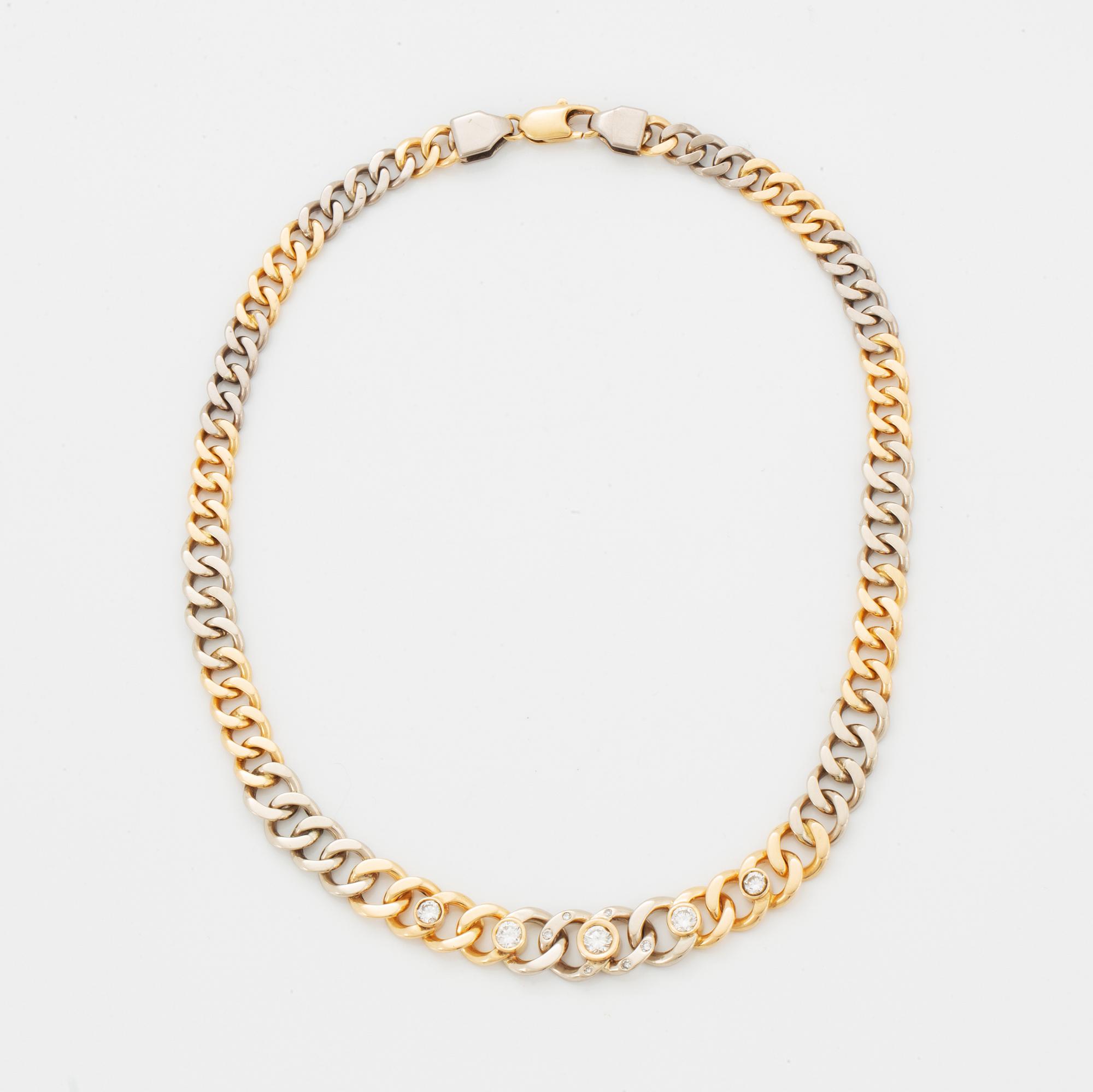 Collier, 18K vitguld och rödguld med briljantslipade diamanter.
