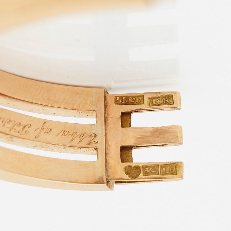A BRACELET.