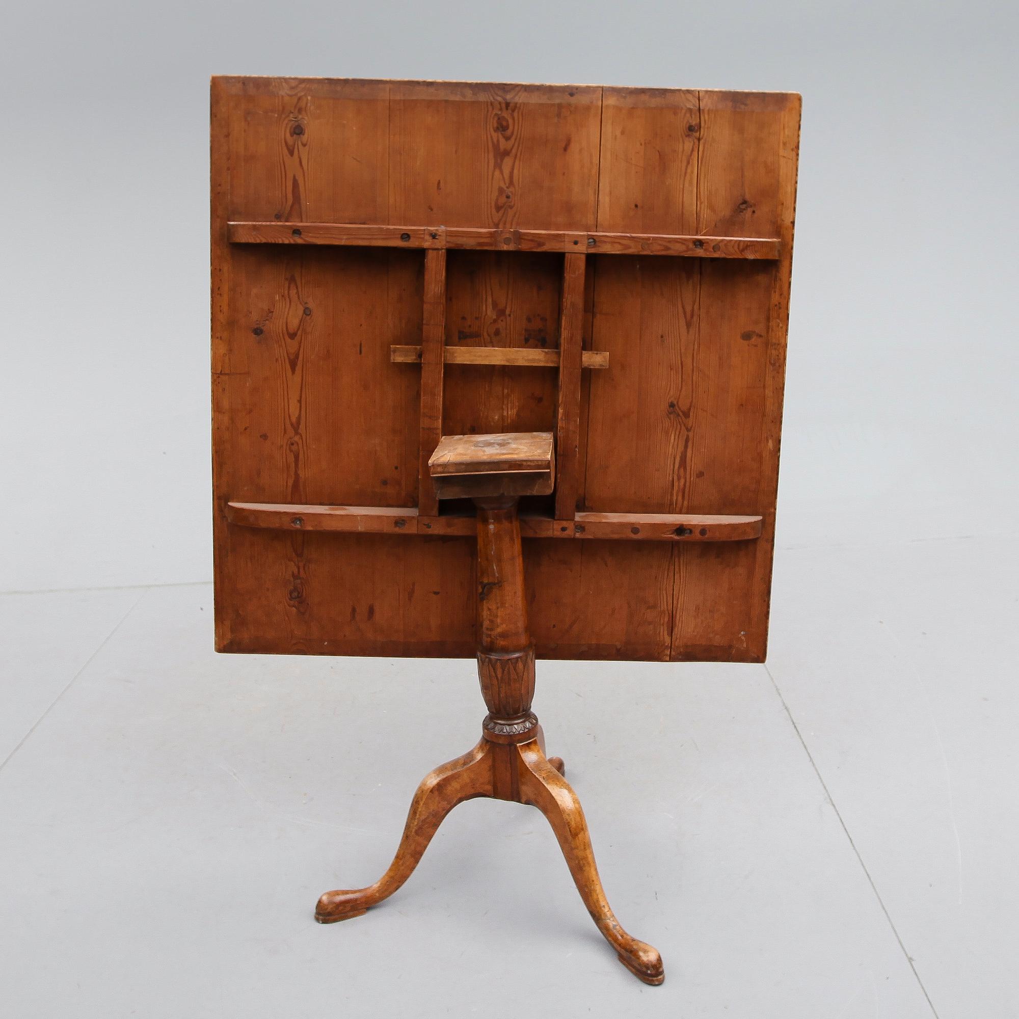 FÄLLBORD, 1800-talets första hälft.