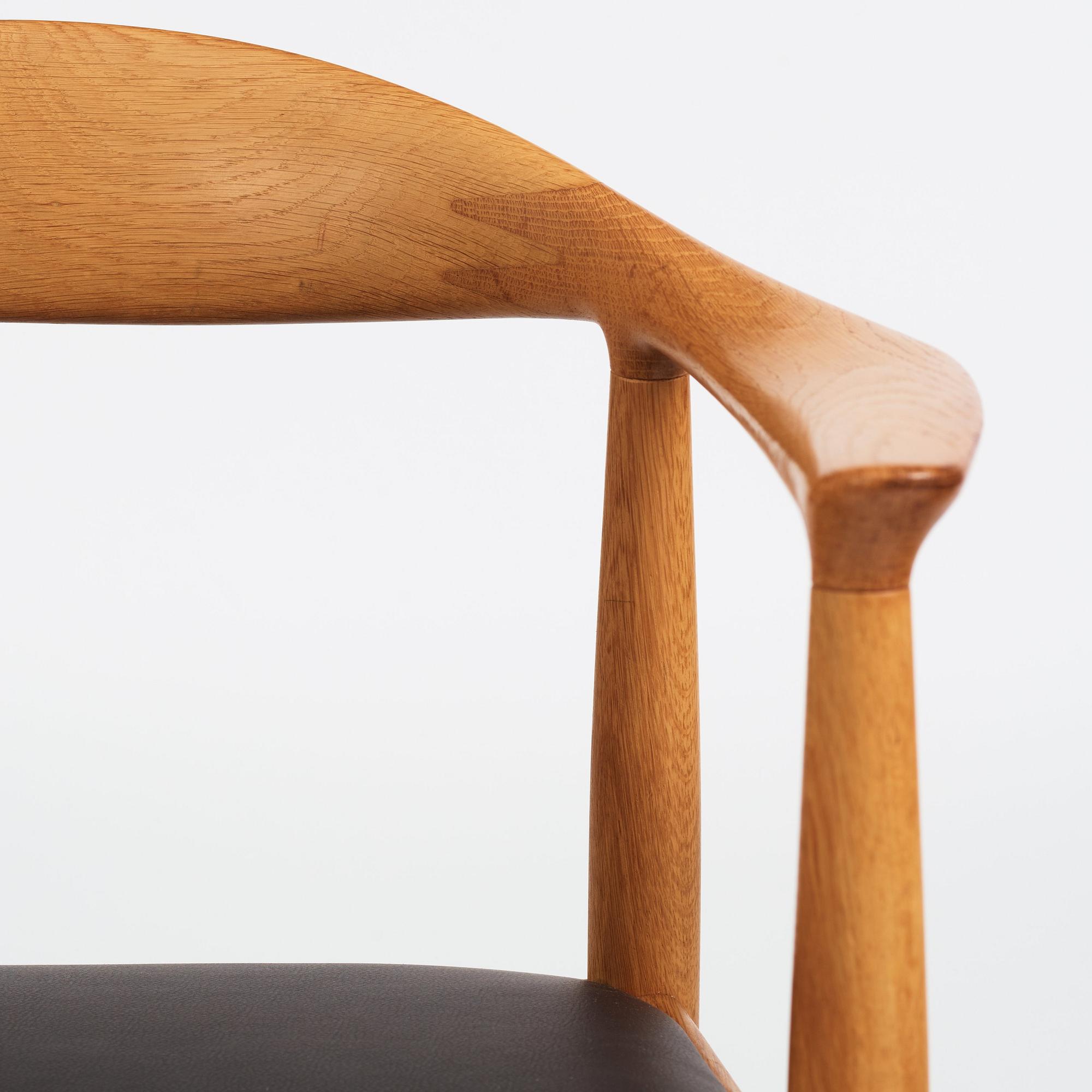 Hans J. Wegner, stolar, "The Chair" ett par, JH-503, Johannes Hansen, Danmark 1950-60-tal.