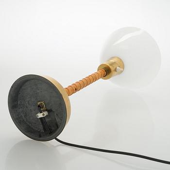 Lisa Johansson-Pape, pöytävalaisin, malli 940-025 Stockmann Orno, 1900-luvun puoliväli.