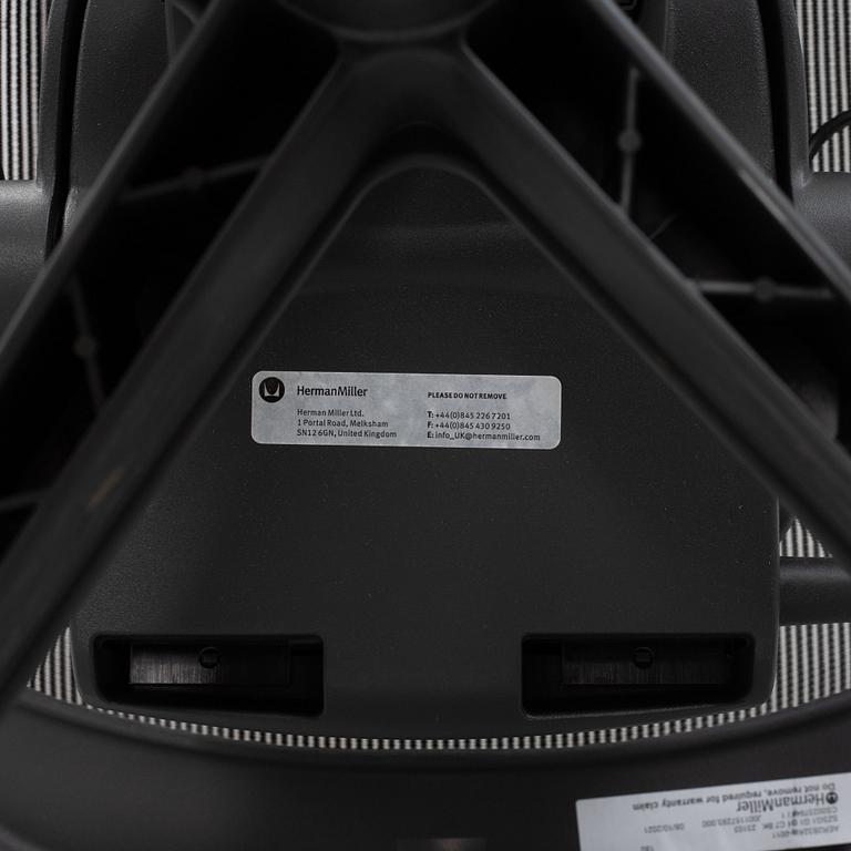 Don Chadwick/Bill Stump, skrivbordsstol, "Aeron", Herman Miller.