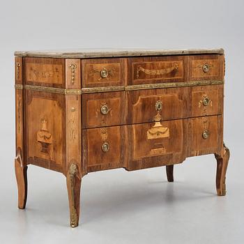 A Gustavian commode, late 18th century.