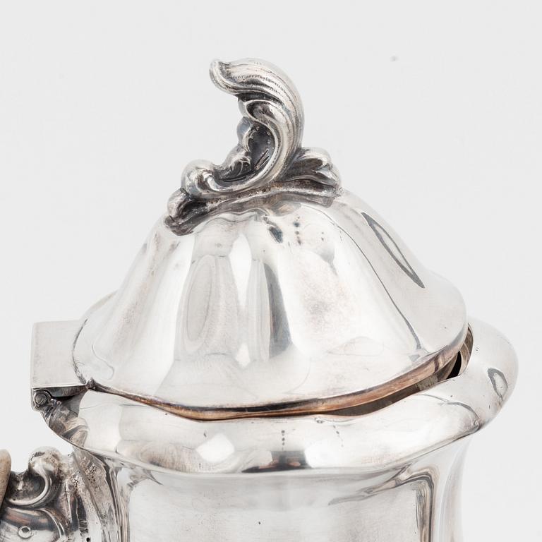 Kaffeservis, 3 delar, silver, rokokostil, Norge, svenska importstämplar, 1900-talets början.