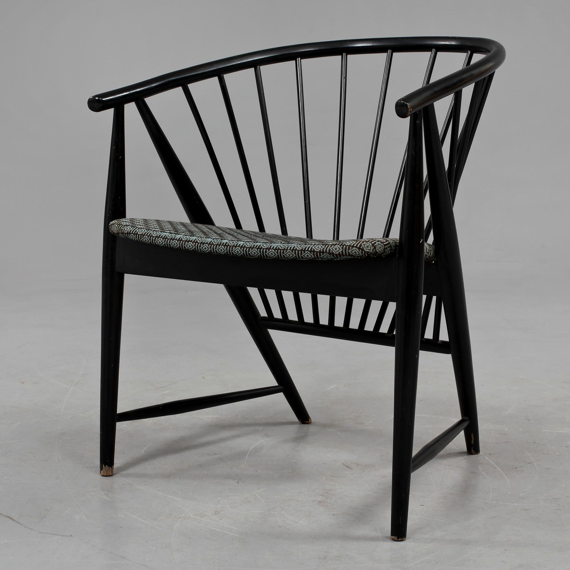 KARMSTOL, "Solfjädern", Sonna Rosén, formgiven 1948.