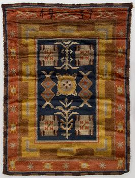 Greta Skogster-Lehtinen, a Finnish long pile rya rug for Neovius. Circa 195 x 140 cm.