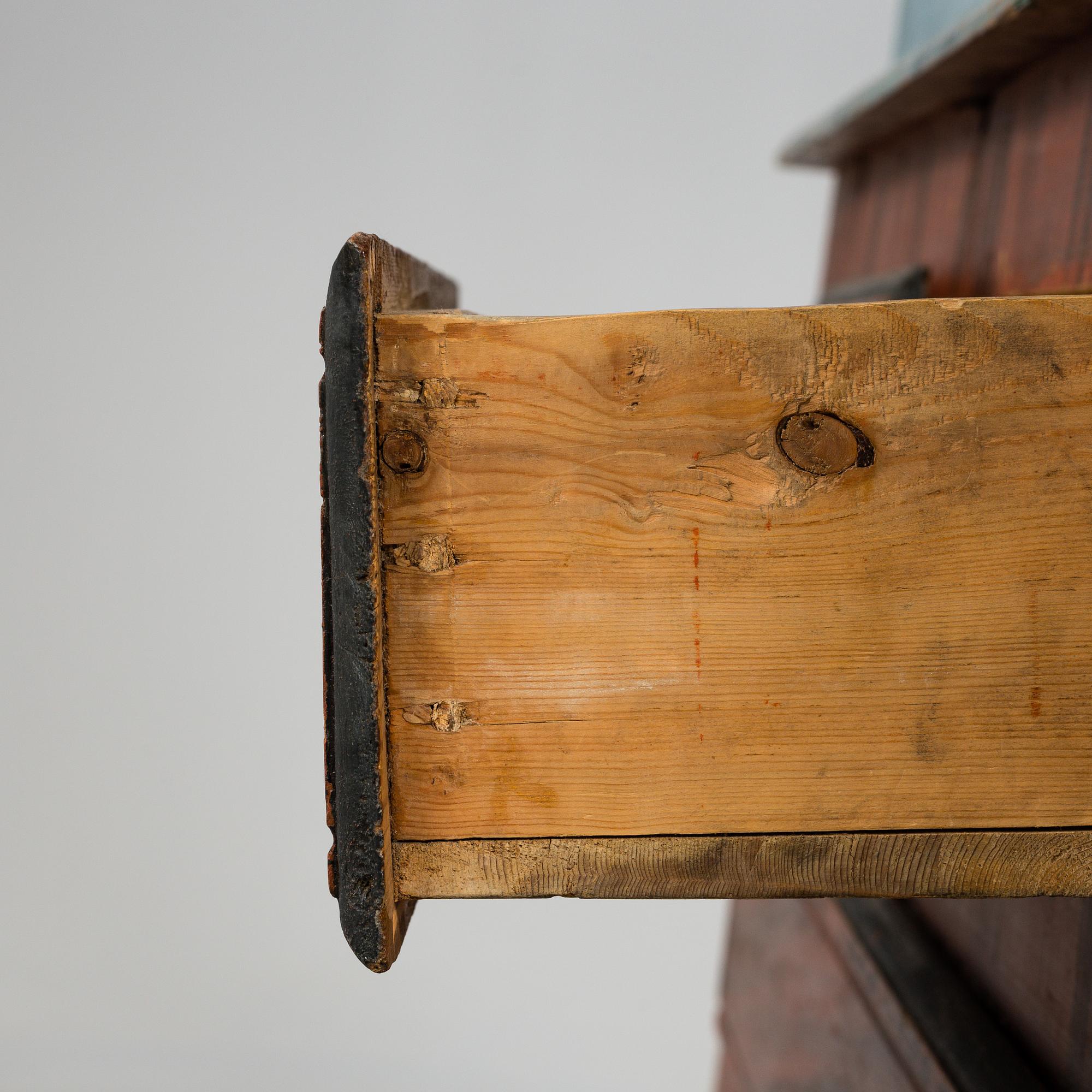 A Cabinet from Jämtland, marked BND 1822.