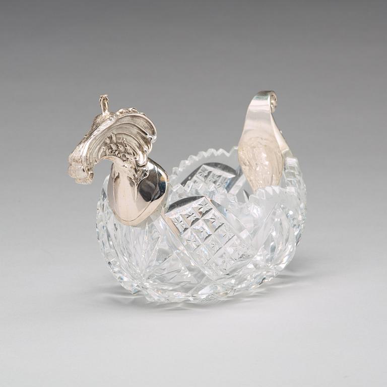 A Russian early 20th century silver and glass kovsh, marked Gratchev, Moscow 1899-1908.