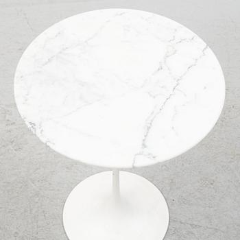 Eero Saarinen, a marble top 'Tulip' sidetable, Knoll International, manufactured by Nordiska Kompaniet.