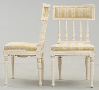 STOLAR, ett par, sengustavianska, omkring 1800.