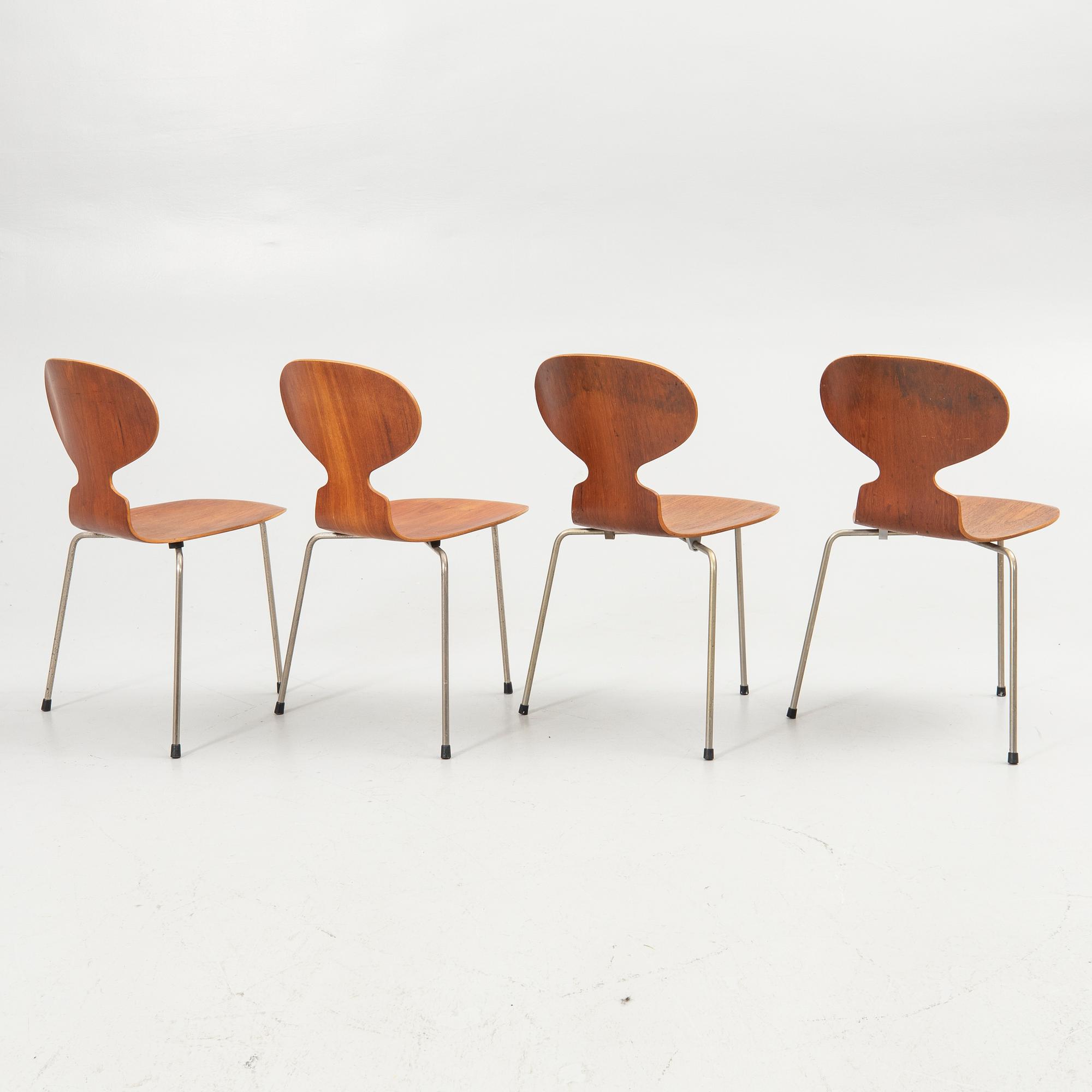 Arne Jacobsen, Four chairs, “Ant”, Fritz Hansen, 1950s/60s.