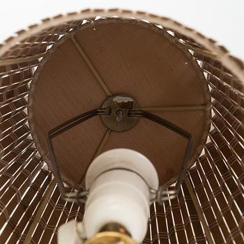 Mauri Almari, pöytävalaisin, malli 61052, Idman, 1950-luku.