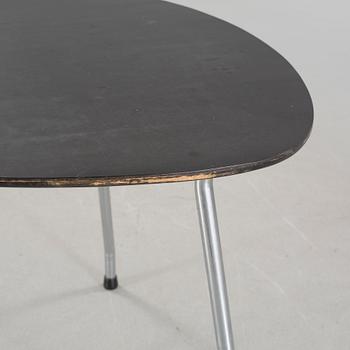 A set of office furniture by Lindqvist Verkstad AB.