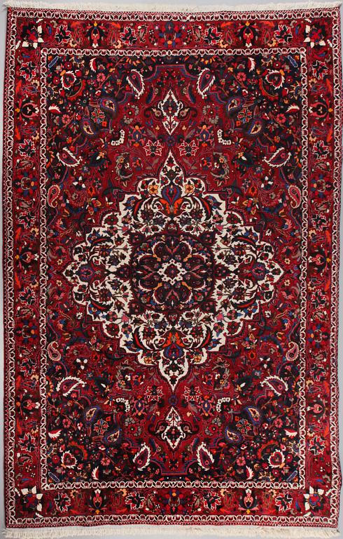 MATTA, bachtiari, 315 x 210 cm, 1900-talets senare del.