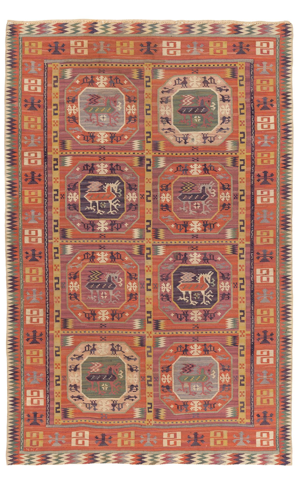 Märta Måås-Fjetterström, matta, "Bäckahästen", tät rölakan, ca 303 x 198 cm, signerad MMF.