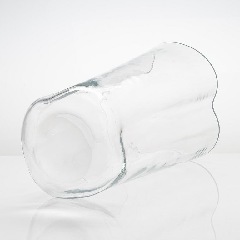 Alvar Aalto, a 1980s '3032' vase for Iittala.