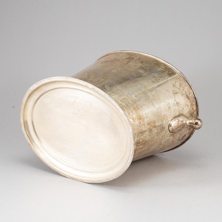 A 20th century plate wine cooler.