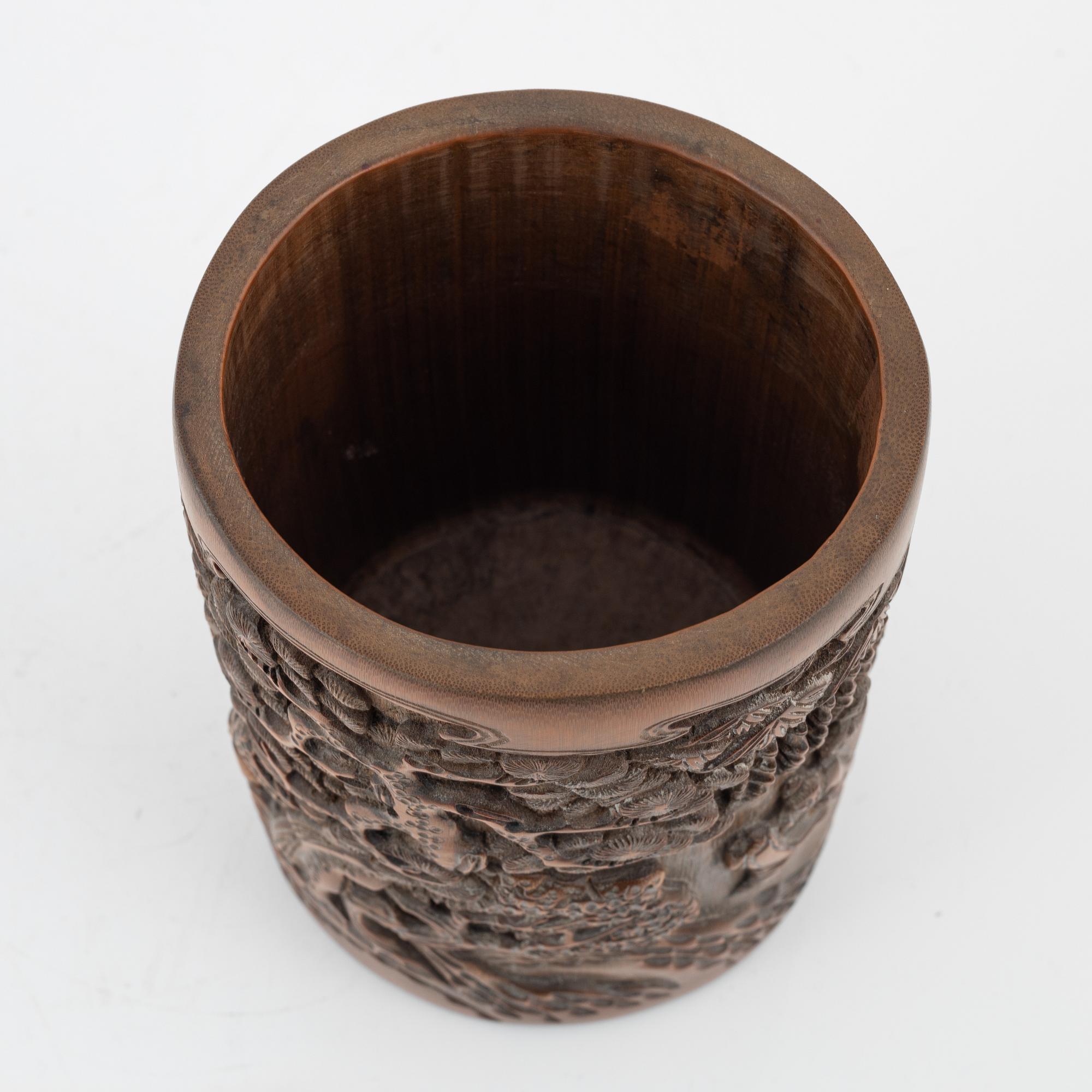 A brusch stand, Bamboo, late Qing Dynasty, around 1900.