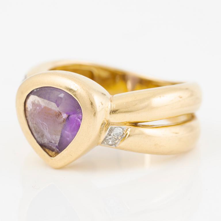 Ring och hängsmycke, 18K guld med ametister och åttkantslipade diamanter.