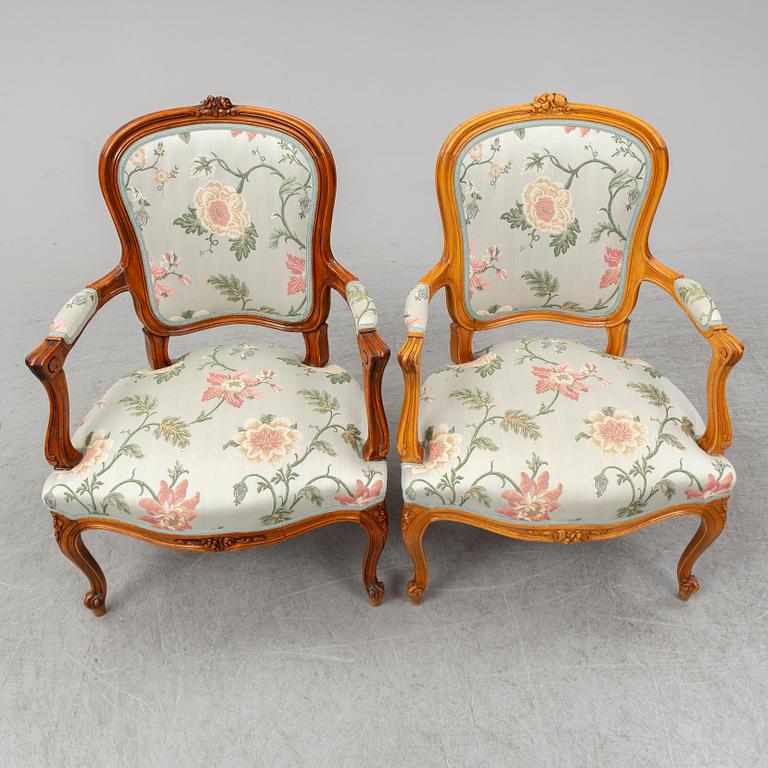 Two Rococo-style armchairs, 20th ct.