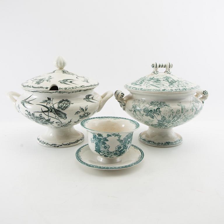 Tureens 2 pcs and sauce boat Gustavsberg/Rörstrand early 20th century.