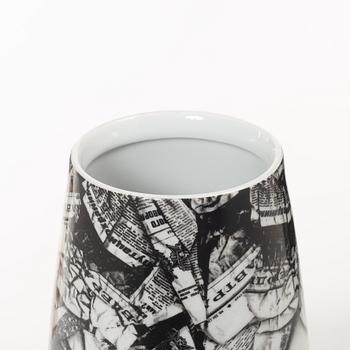 Alessandro Mendini, a vase with lid, 'Make Up 100%', Alessi Tendentse, Italy.