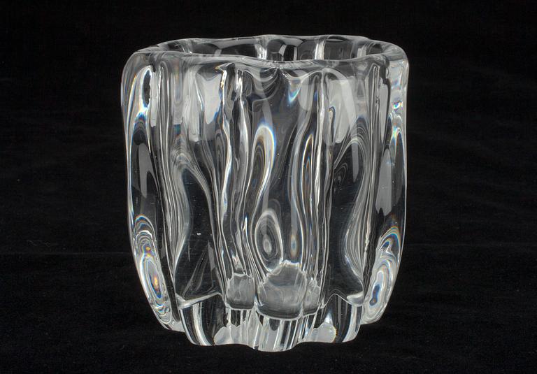 VAS, glas, "Stubbe", sign. Tapio Wirkkala Iittala. 1900-talets senare hälft.