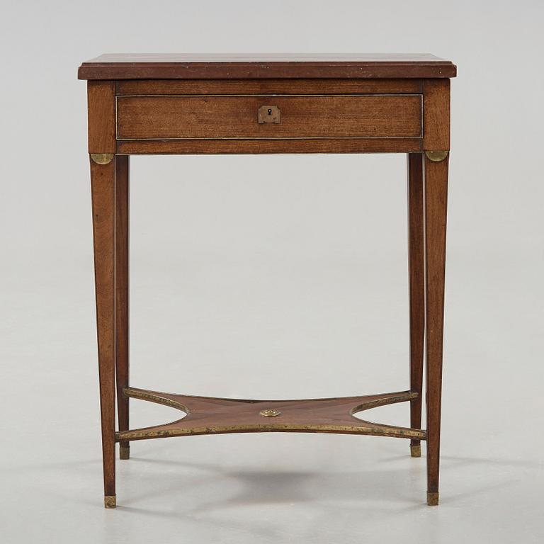 BORD, sengustavianskt, 1700-talets slut.
