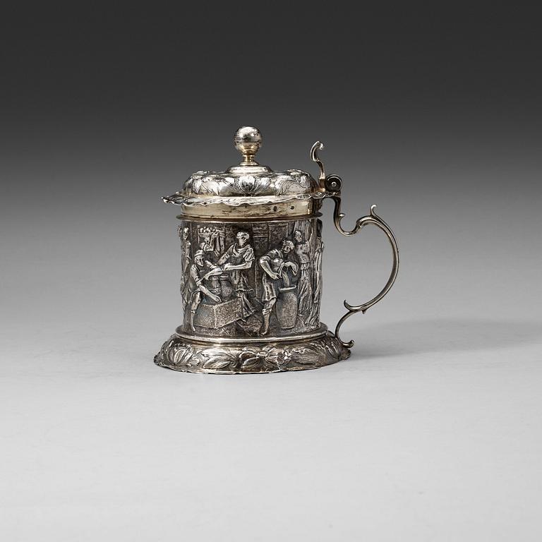 DRYCKESKANNA, av David Schwestermüller I, Augsburg 1669-1673. Barock.