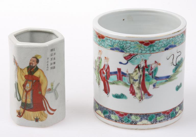 PENNSTÄLL, 2 st, porslin, Kina, 1800/1900-tal.