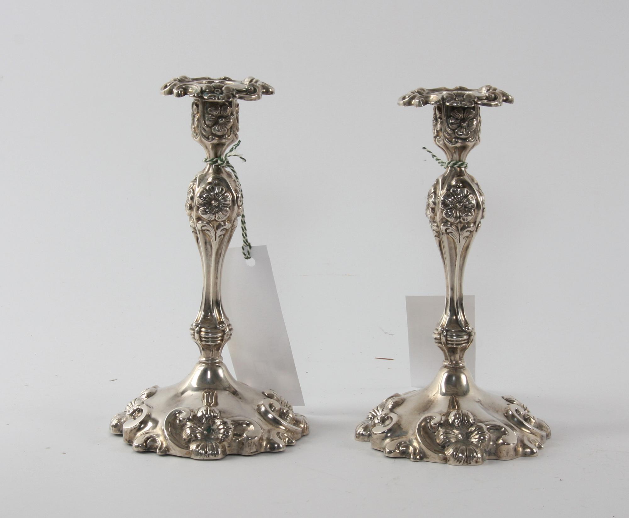 LJUSSTAKAR, ett par, silver, Gustaf Möllenborg 1877.