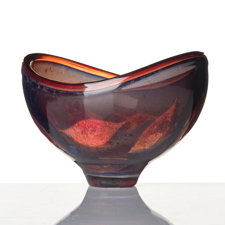 Sven Palmqvist, a ravenna glass bowl, Orrefors 1951, no 141.