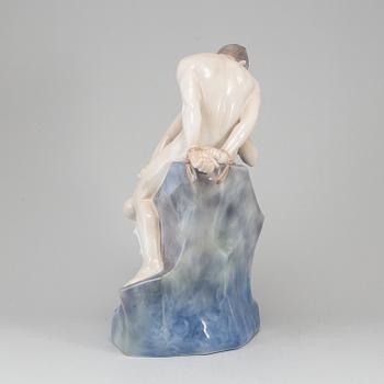 ROYAL COPENHAGEN, a porcelain figure group, 'Kyssen.
