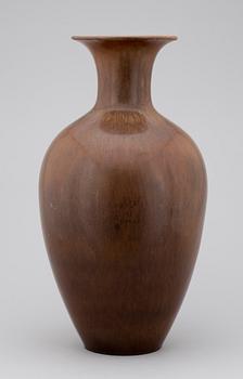 VAS, stengods, Gunnar Nylund, Rörstrand. Sign.