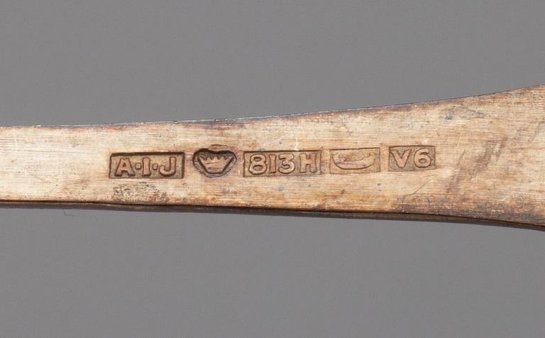 PARTI BESTICK, 11 st, silver, diverse finska stämplar. Vikt ca 214 g.