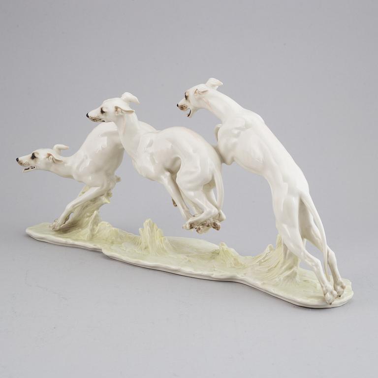 Hans Achtziger, a porcelain figurine of dogs, Hutschenreuther, Germany.