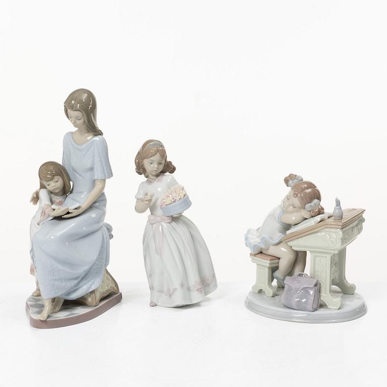 Lladró, figurines, 6 pcs, including "Dog's best friend," "Bedtime story," and "Waiting for the bell," Spain.