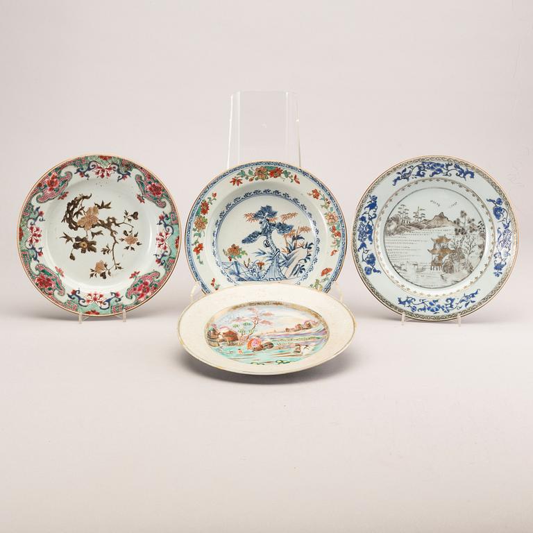 Tallrikar 4 stycken, porslin, olika. Kina, Qingdynastin, Qianlong (1736-95).