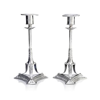 283. A pair of Swedish early 19th century silver candlesticks, marks of Adolf Zethelius, Stockholm 1817.