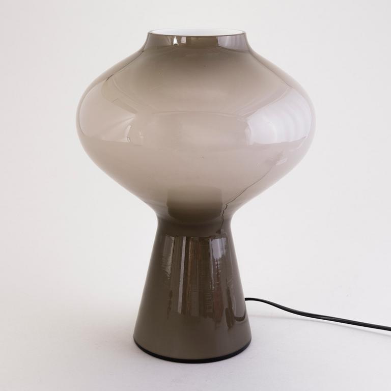 A grey glass table lamp by Massimo Vignelli /Paolo Venini "Zaffiro Fungo", Italy.