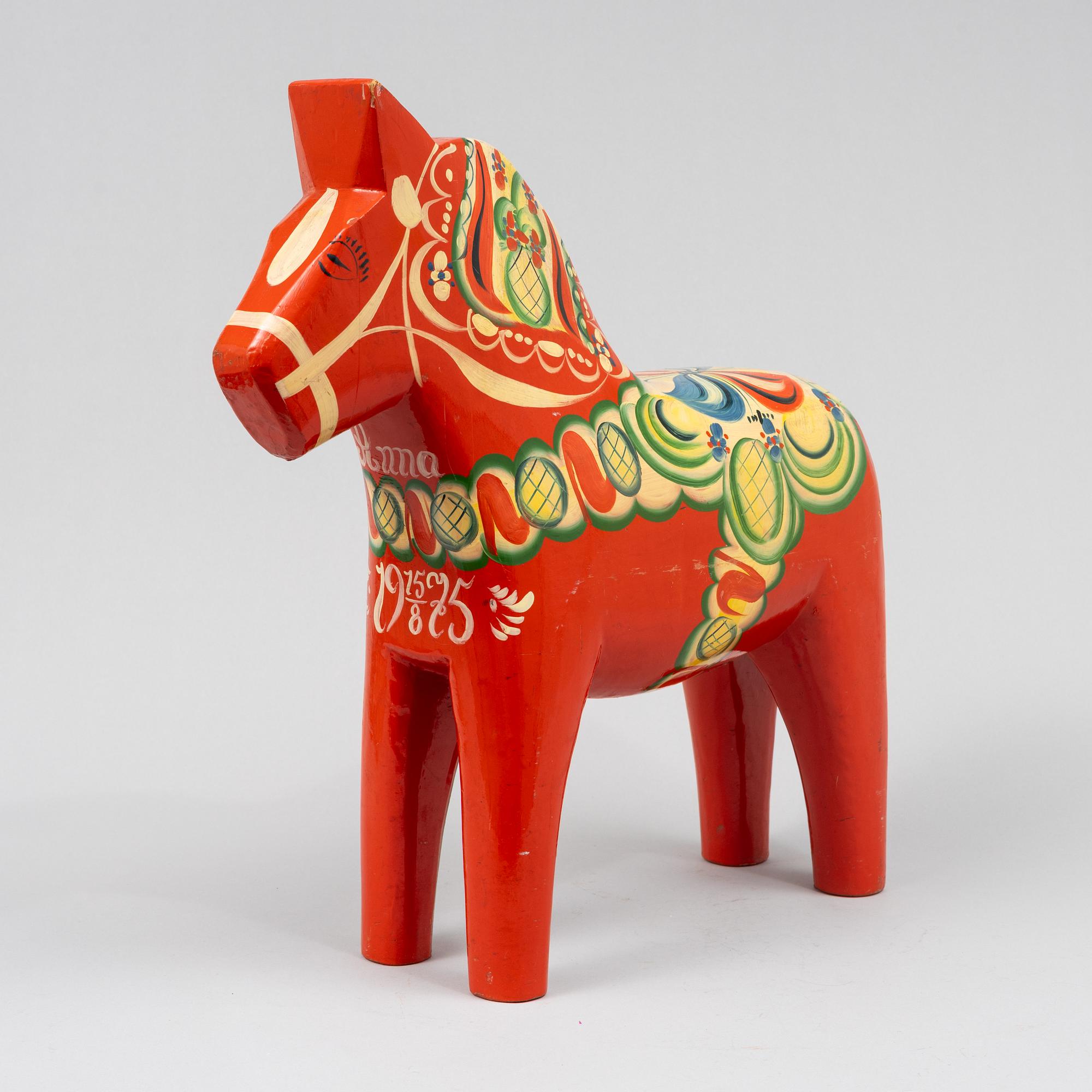 A carved wooden Dalecarlia horse and rooseter, Sweden, 1970's-80's.