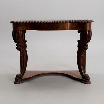 MIRROR AND CONSOLE TABLE, empire, mahogany, first half of the 19th century.